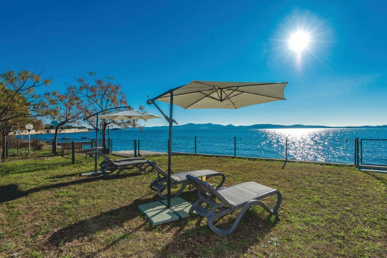 Villa Amfora - First Row By The Sea Bibinje Esterno foto