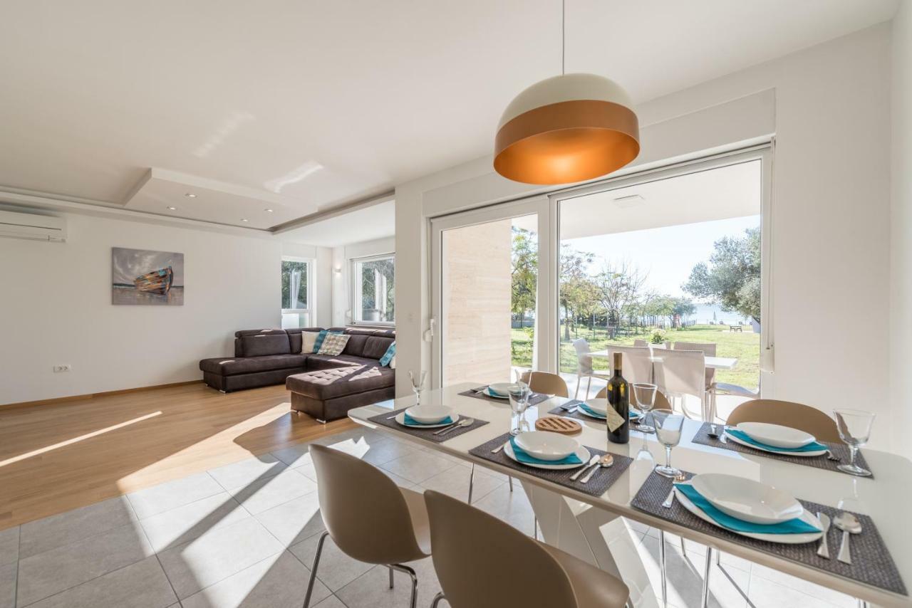 Villa Amfora - First Row By The Sea Bibinje Esterno foto