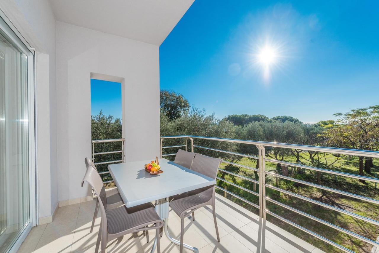 Villa Amfora - First Row By The Sea Bibinje Esterno foto